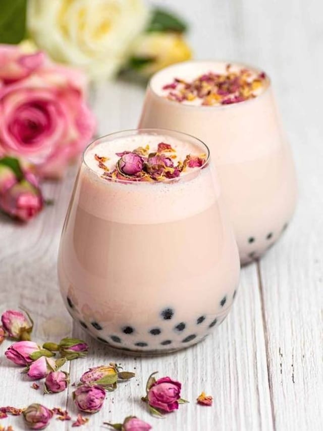 Rose Lover Milk Tea.