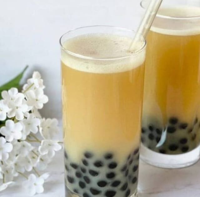 Jasmine Milk Tea.
