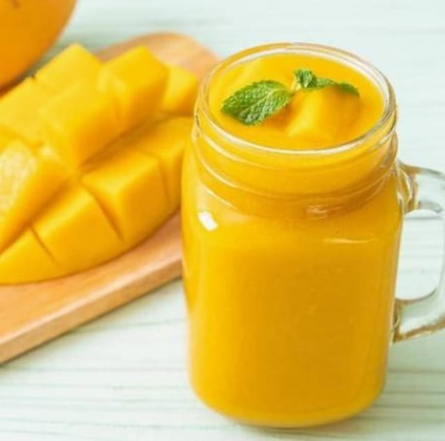 Mango Smoothie.